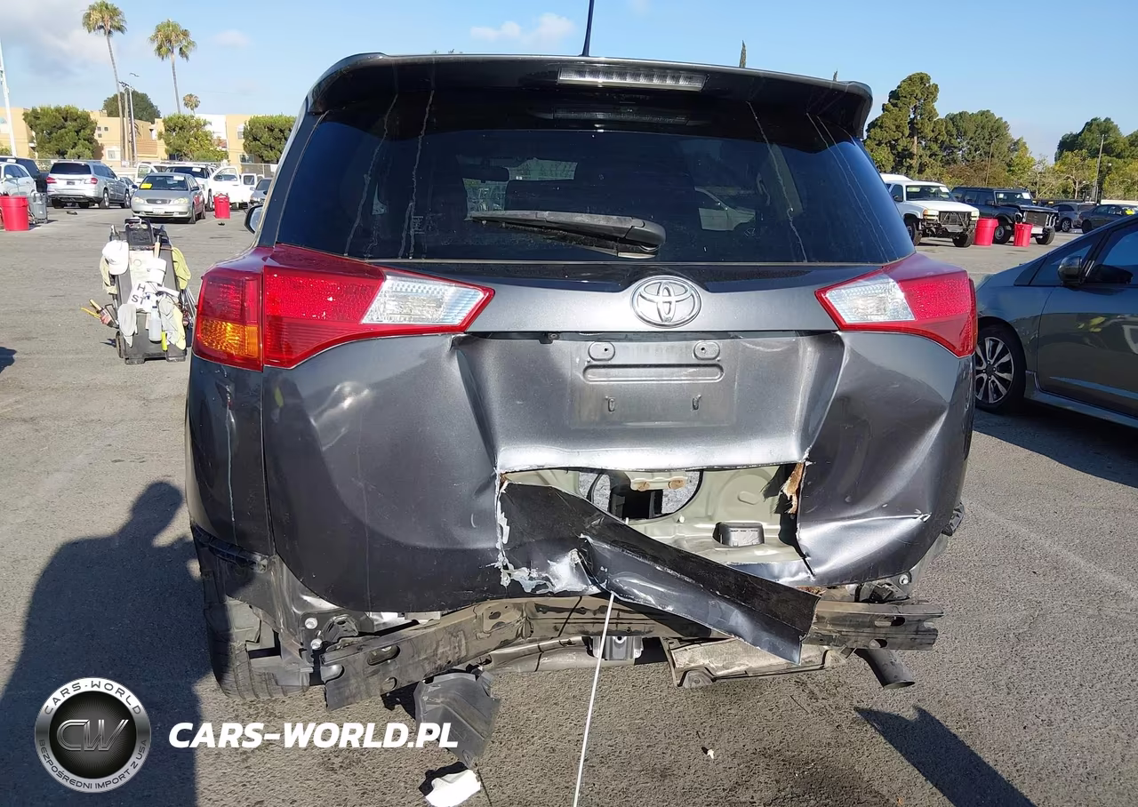 2015 Toyota Rav4 Le VIN:JTMZFREVXFJ047490 - 6