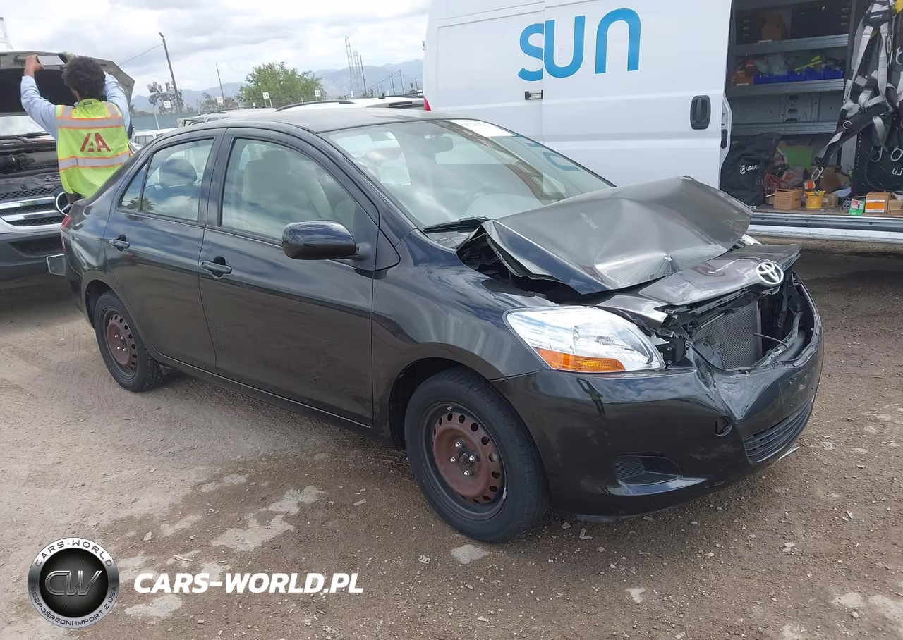 2011 Toyota Yaris