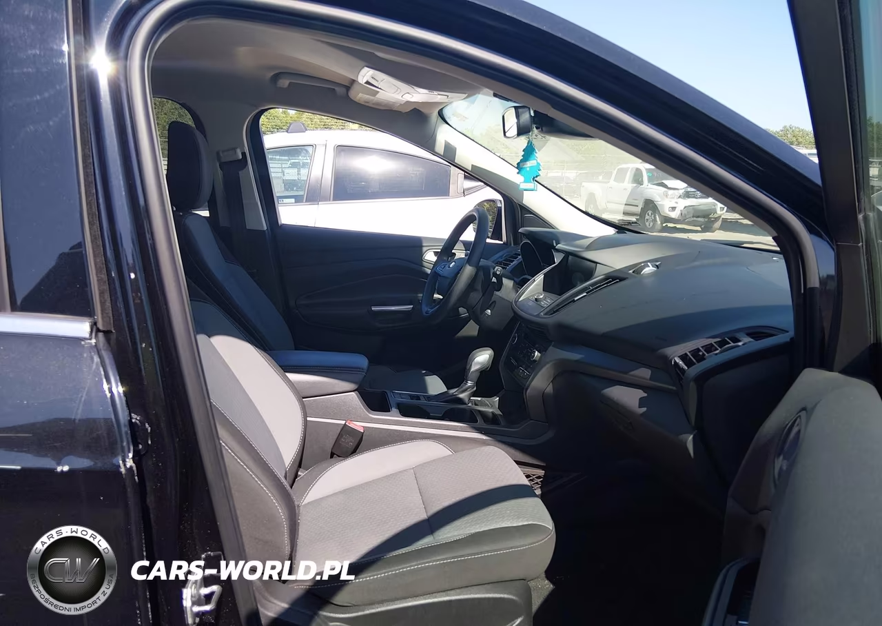 2019 Ford Escape Se VIN:1FMCU9GD4KUB24066 - 5