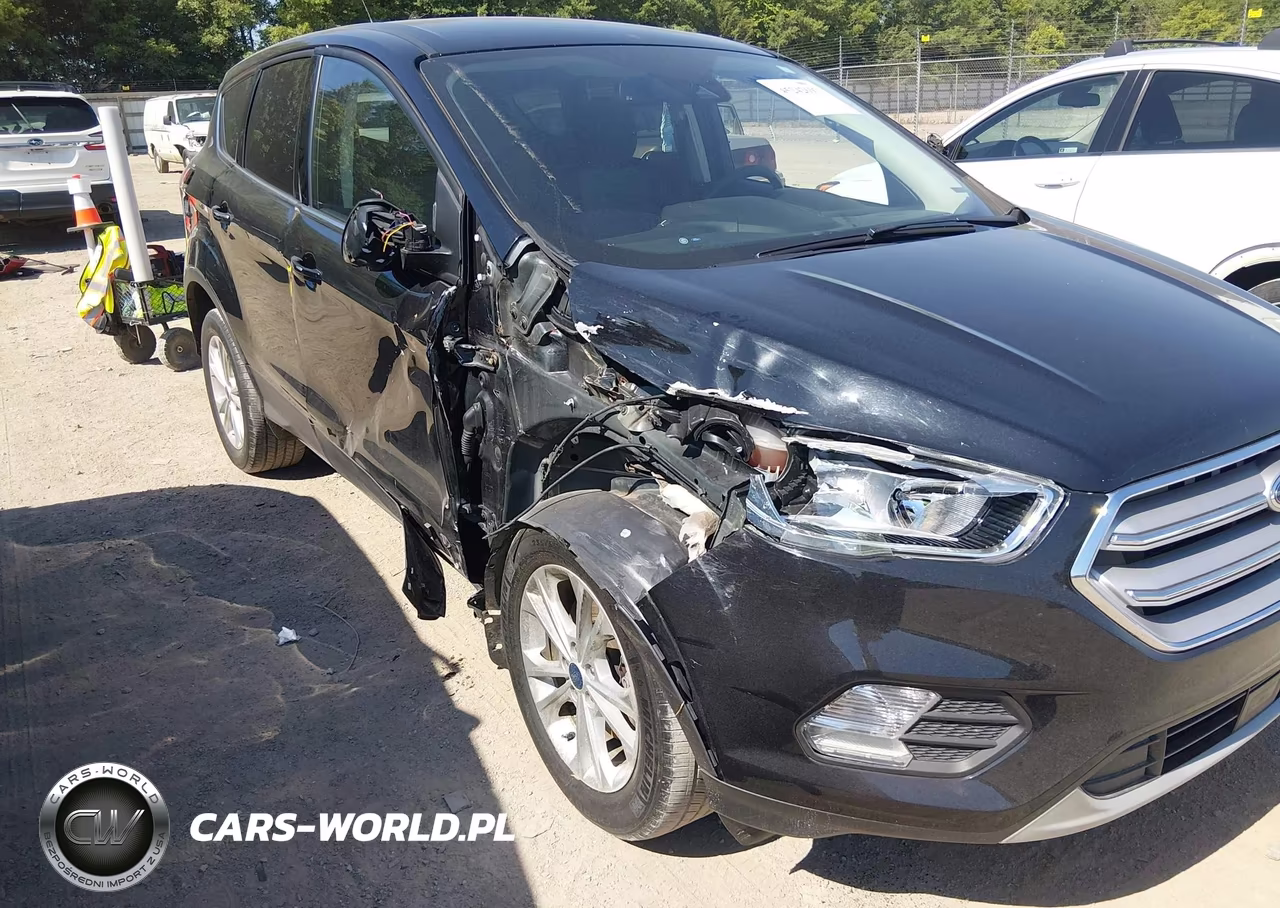 2019 Ford Escape Se VIN:1FMCU9GD4KUB24066 - 6