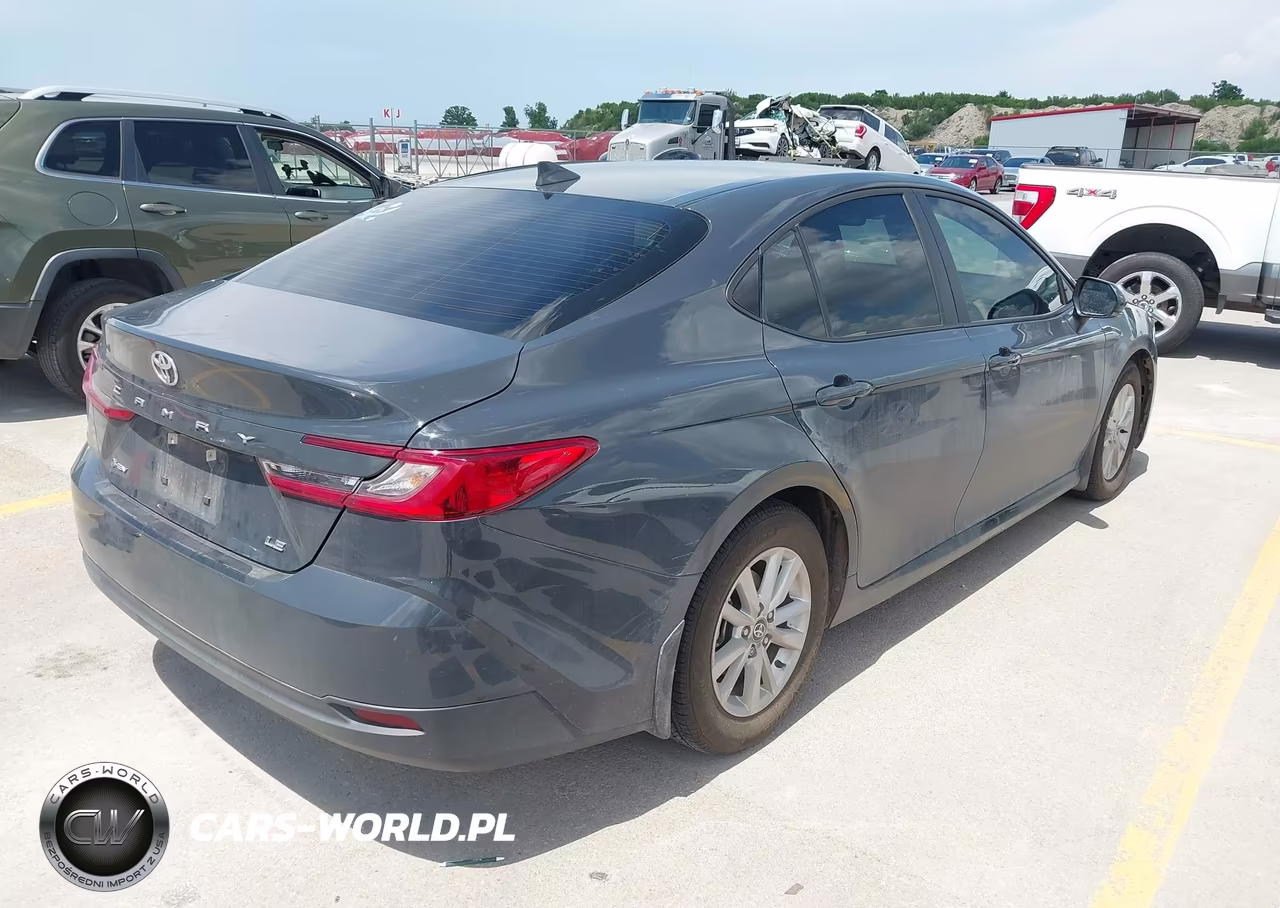 2025 Toyota Camry Le VIN:4T1DAACK9SU615798 - 4