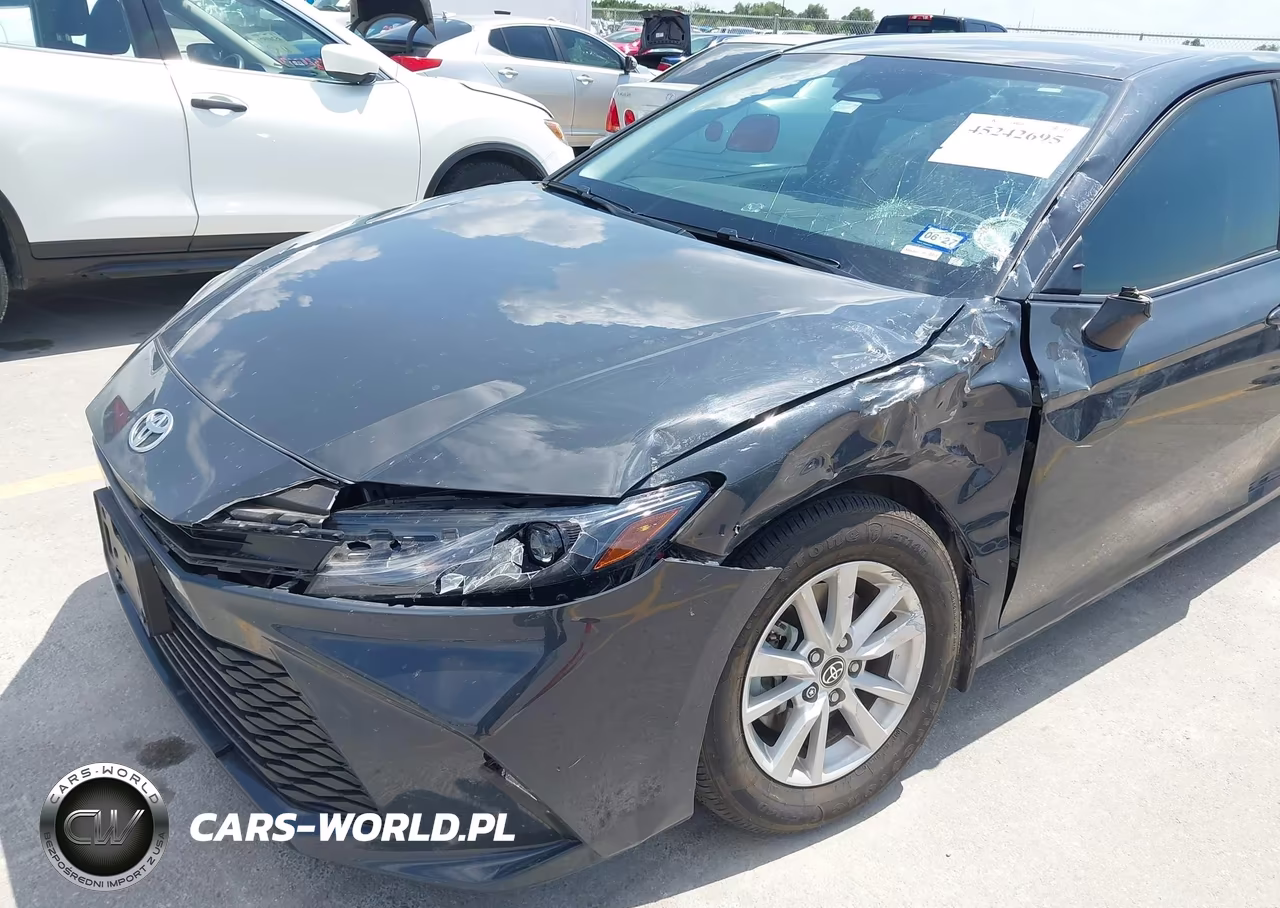 2025 Toyota Camry Le VIN:4T1DAACK9SU615798 - 6