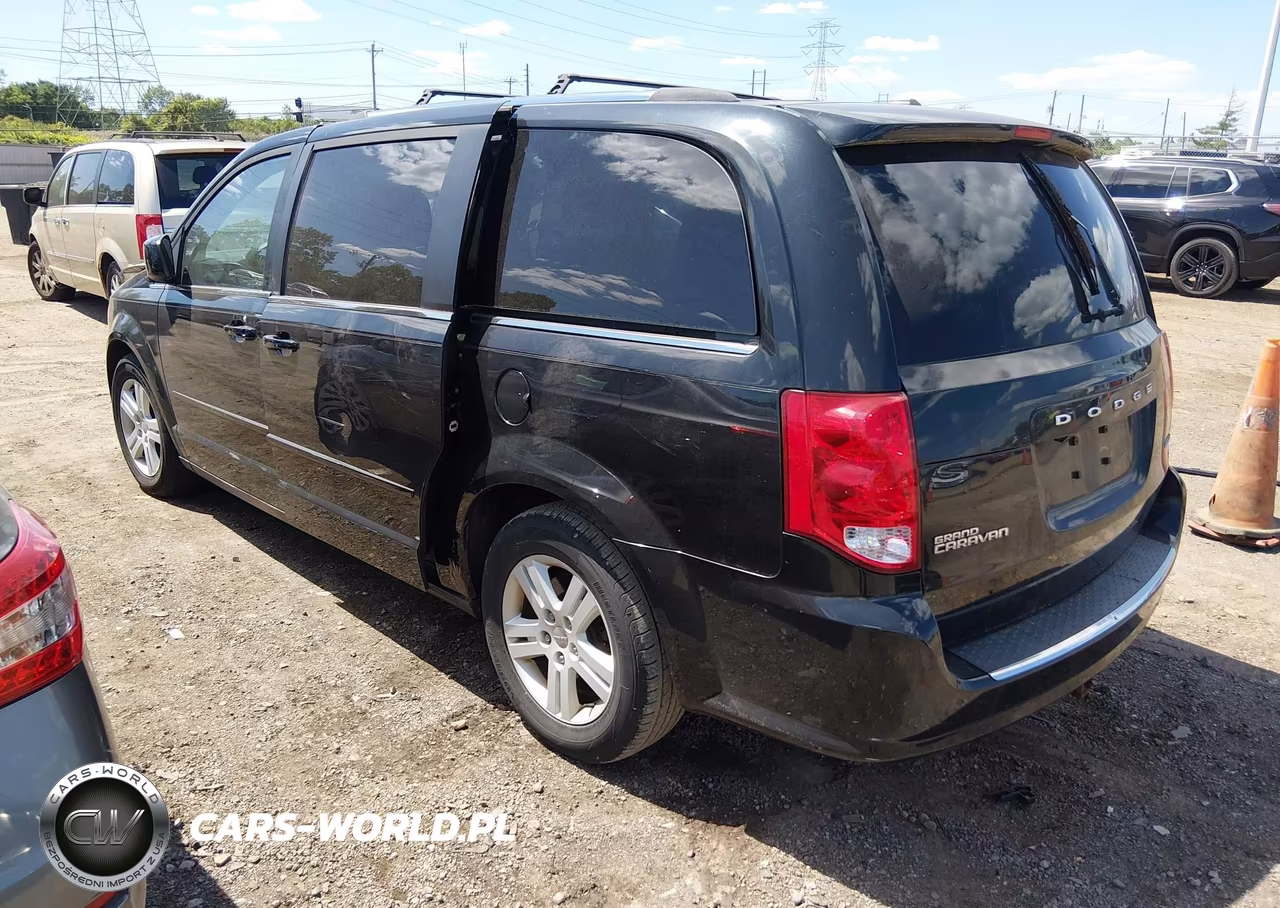 2013 Dodge Grand Caravan Crew VIN:2C4RDGDG9DR649688 - 3