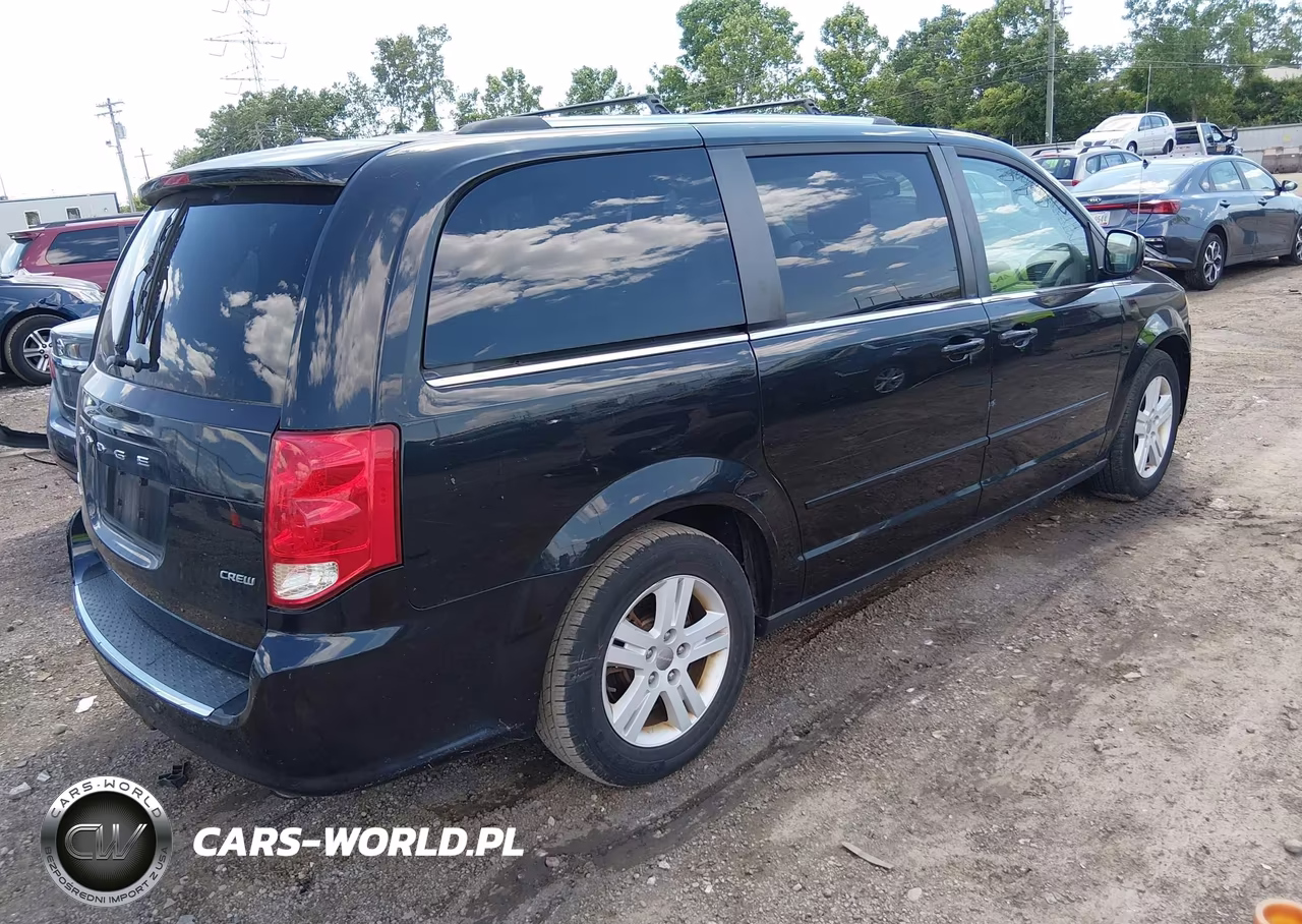 2013 Dodge Grand Caravan Crew VIN:2C4RDGDG9DR649688 - 4