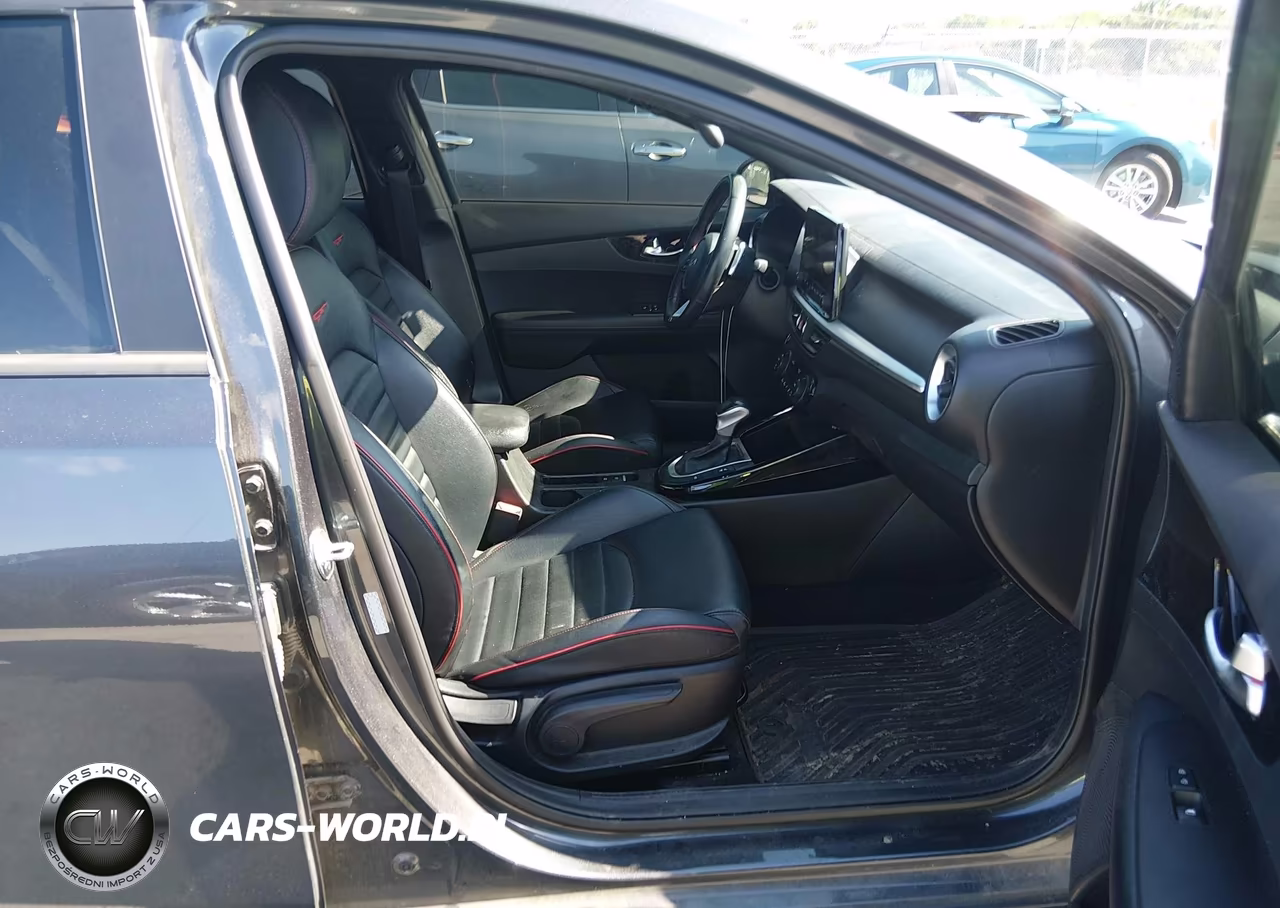 2022 Kia Forte Gt VIN:3KPF44AC0NE463706 - 5
