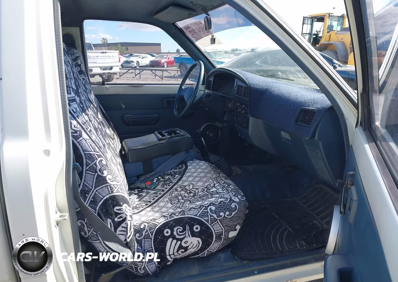 1991 Toyota Pickup 1-2 Ton Short Wheelbase VIN:JT4RN81A4M0070783 - 5