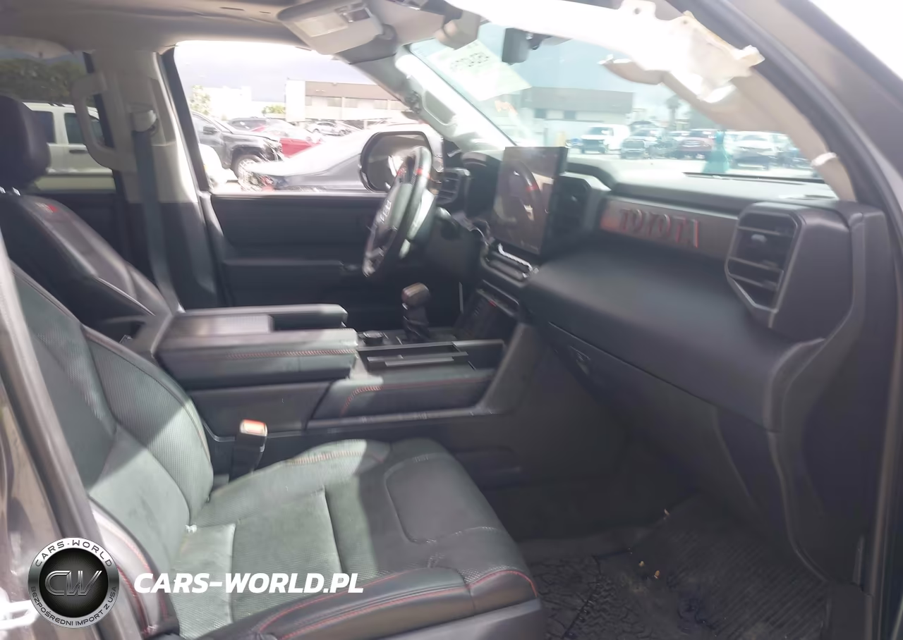 2023 Toyota Sequoia Trd Pro VIN:7SVAAABA7PX019214 - 5
