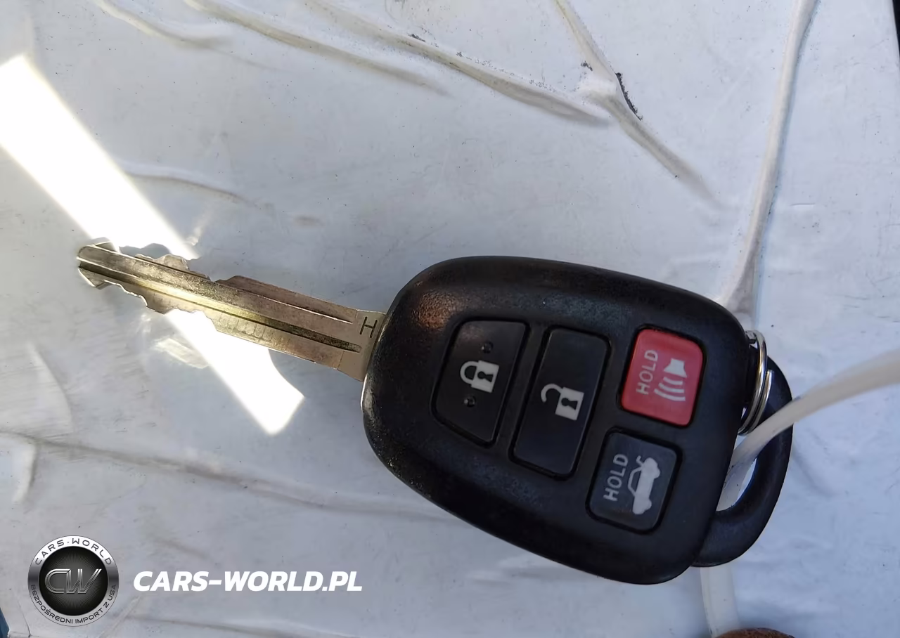 2017 Toyota Corolla Le VIN:5YFBURHE7HP722553 - 11