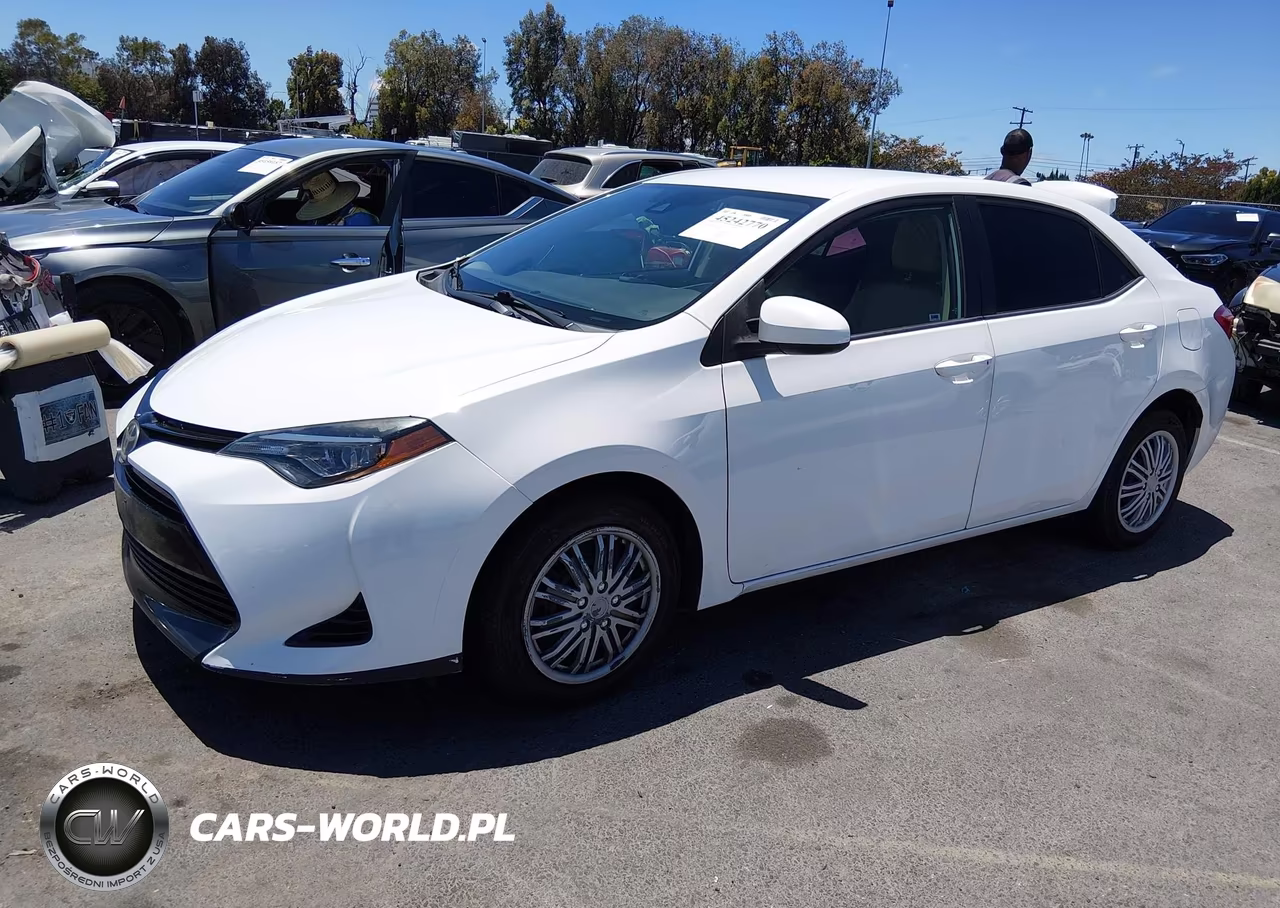 2017 Toyota Corolla Le VIN:5YFBURHE7HP722553 - 2