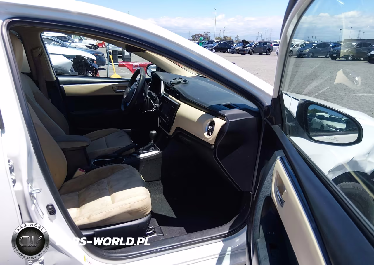 2017 Toyota Corolla Le VIN:5YFBURHE7HP722553 - 5