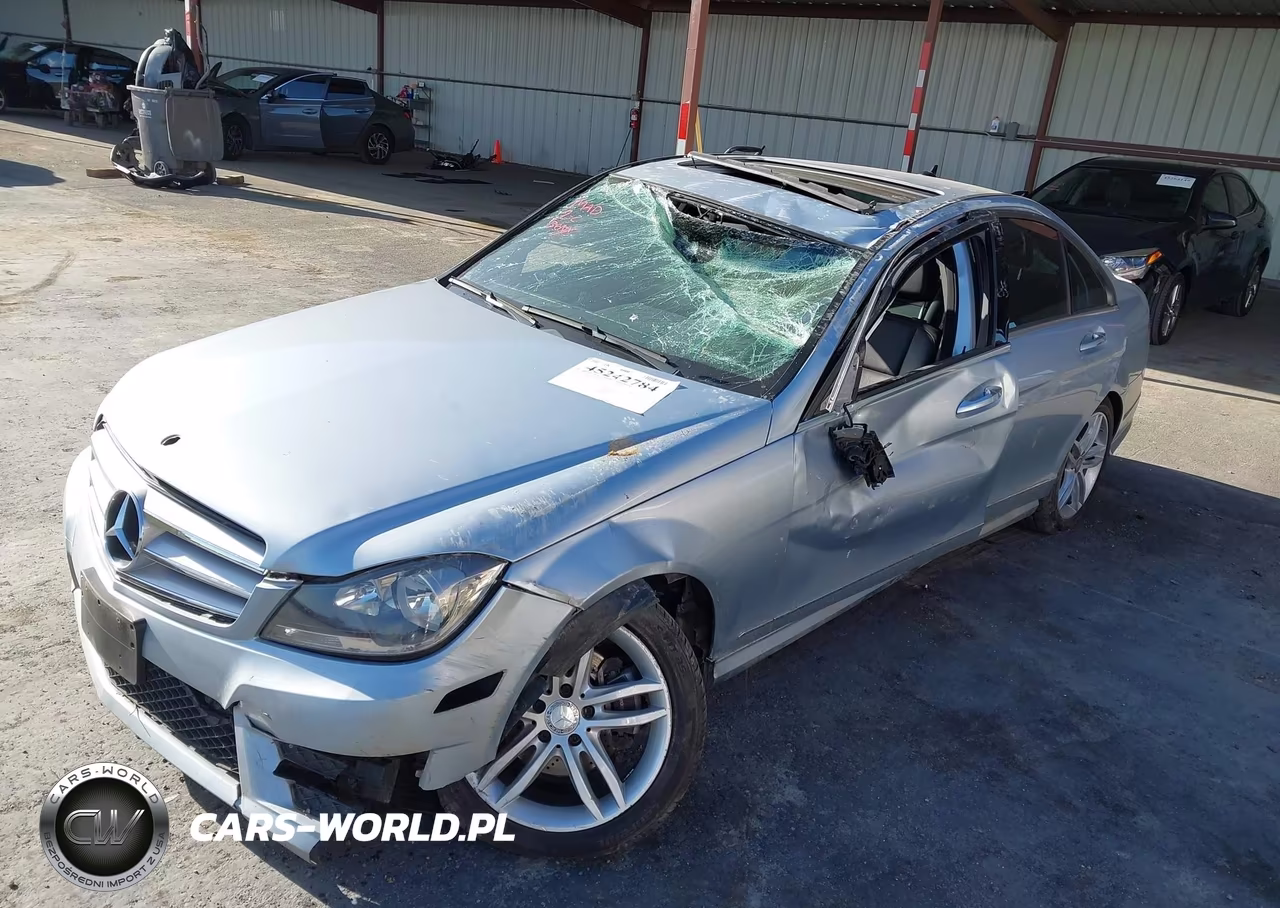 2013 Mercedes-Benz C 250 Sport VIN:WDDGF4HB8DG128838 - 2