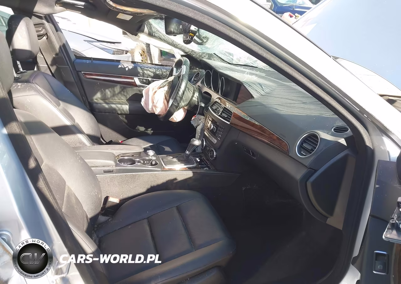2013 Mercedes-Benz C 250 Sport VIN:WDDGF4HB8DG128838 - 5