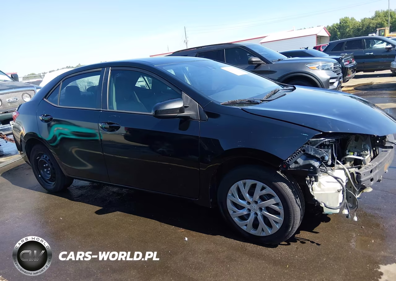2019 Toyota Corolla Le VIN:5YFBURHE4KP930624 - 14