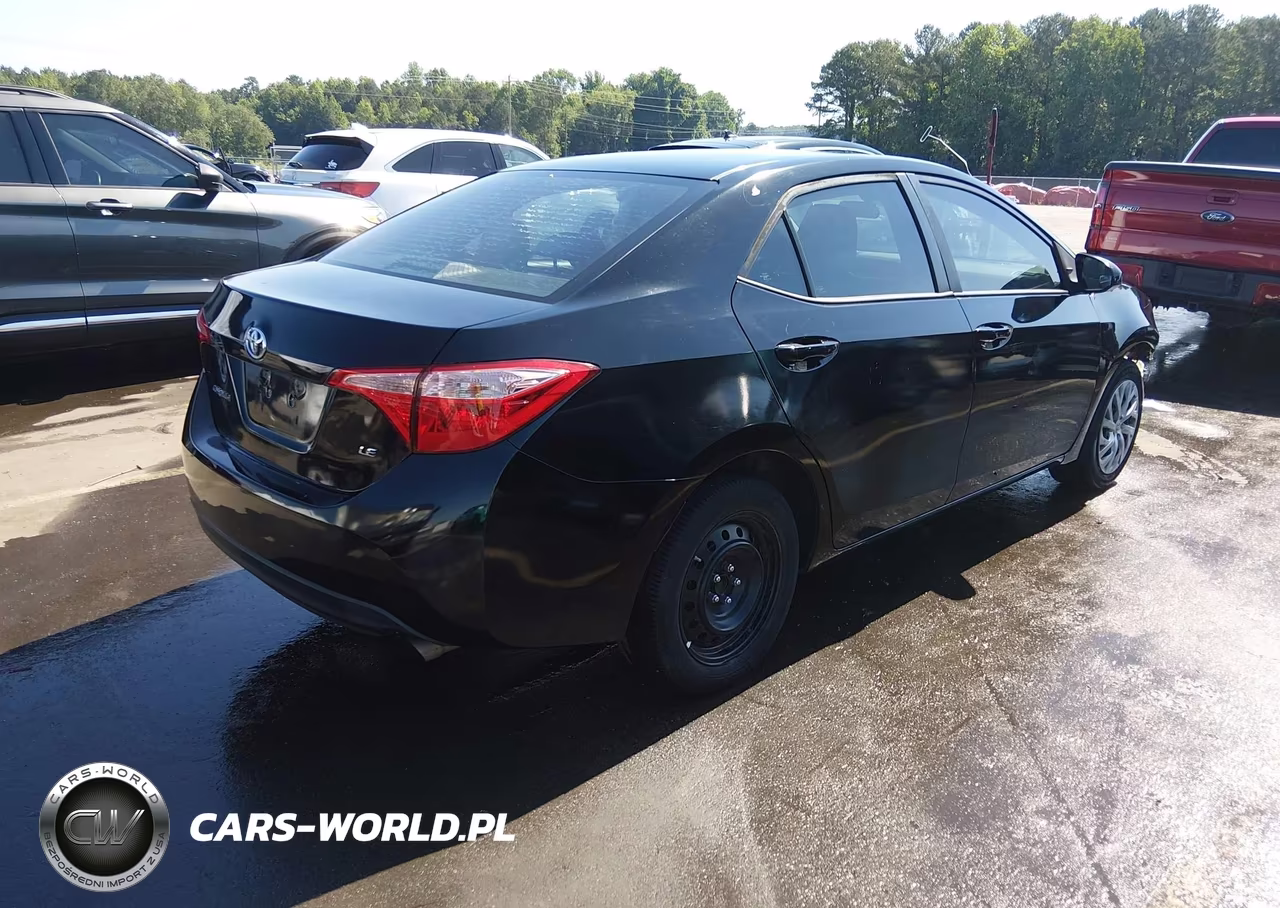 2019 Toyota Corolla Le VIN:5YFBURHE4KP930624 - 4