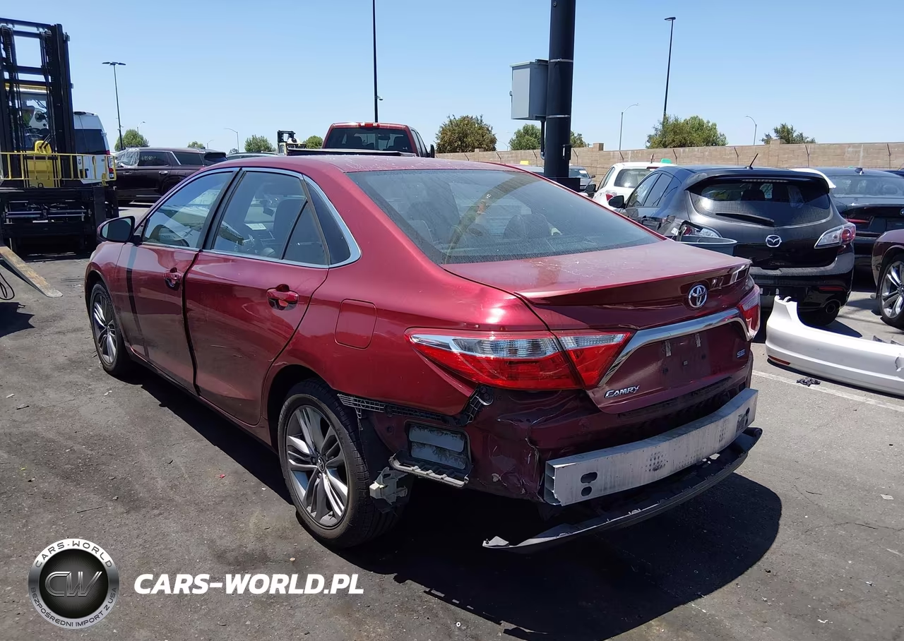 2015 Toyota Camry Se VIN:4T1BF1FK3FU974462 - 14