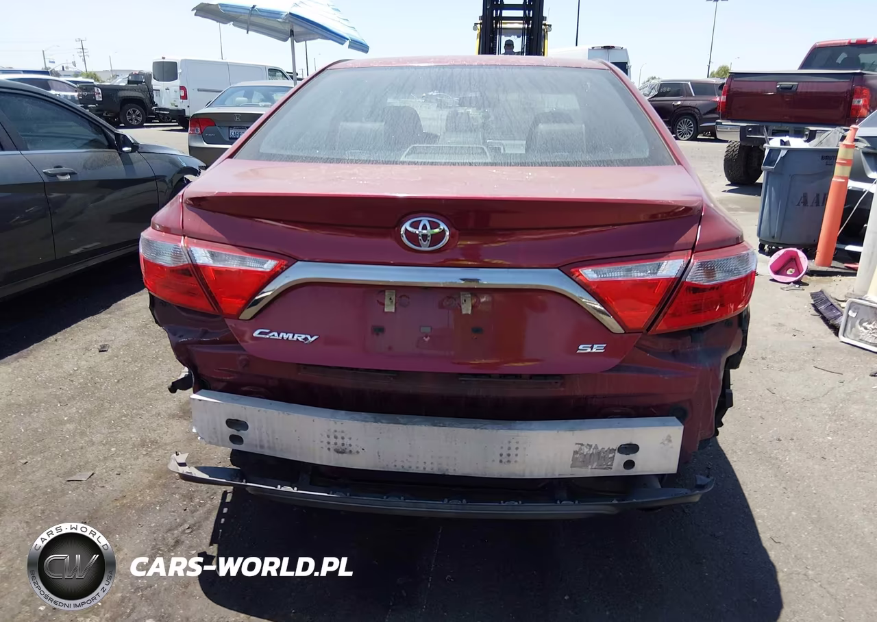2015 Toyota Camry Se VIN:4T1BF1FK3FU974462 - 6