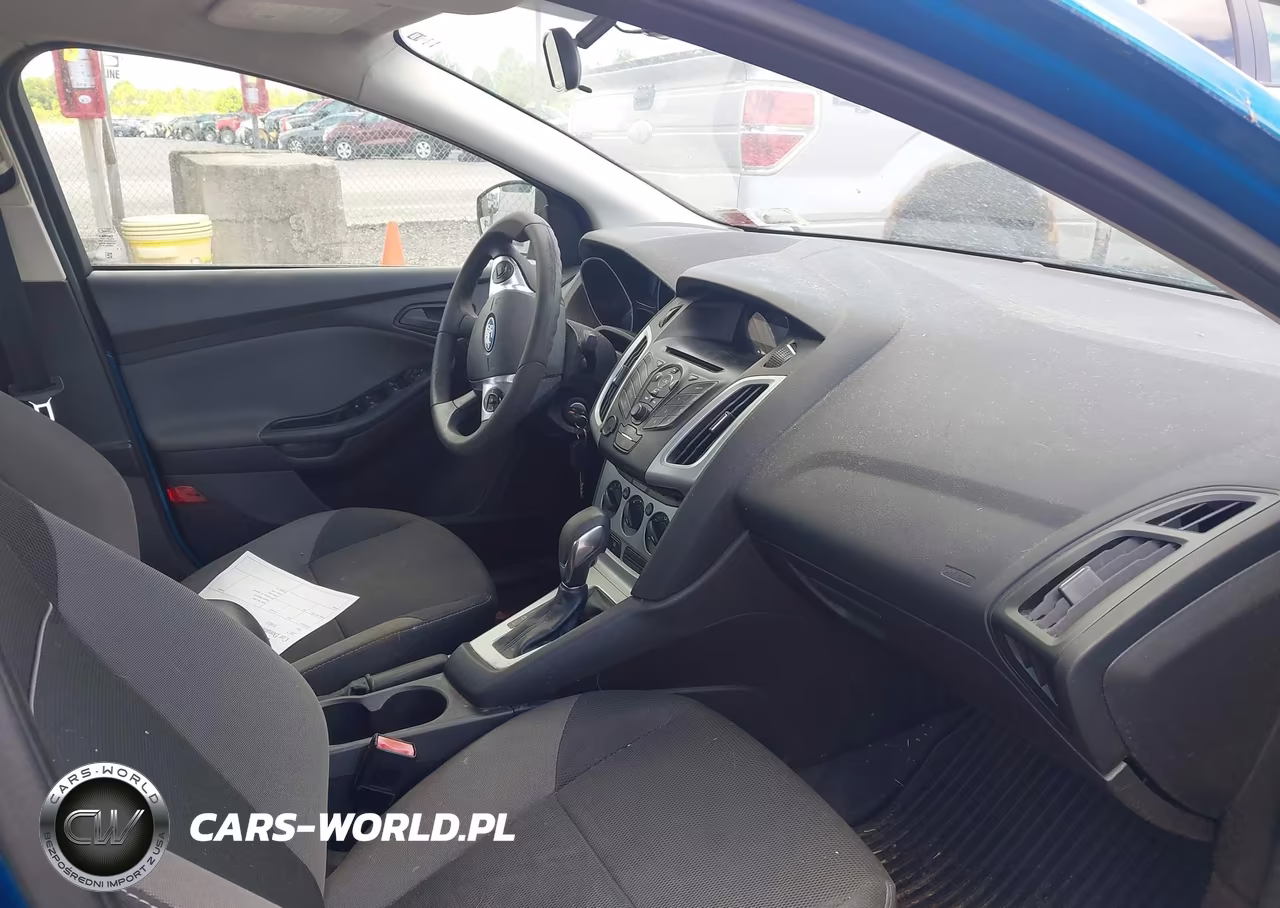 2012 Ford Focus Se VIN:1FAHP3F24CL335408 - 5