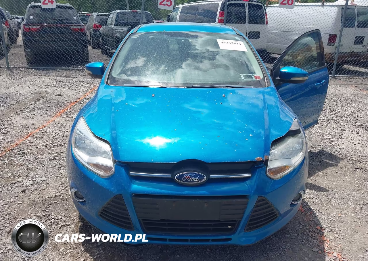 2012 Ford Focus Se VIN:1FAHP3F24CL335408 - 6