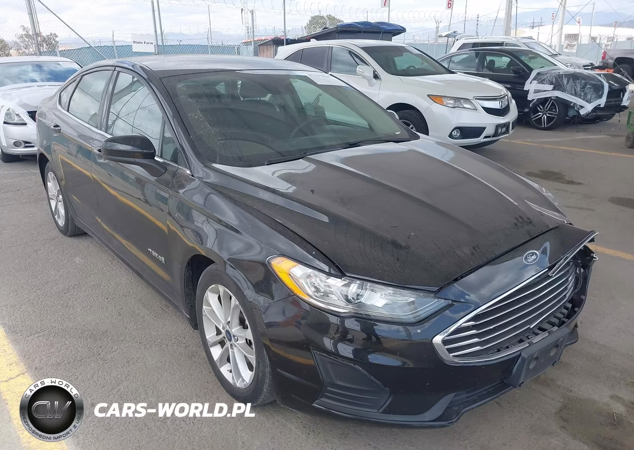 2019 Ford Fusion Hybrid Se