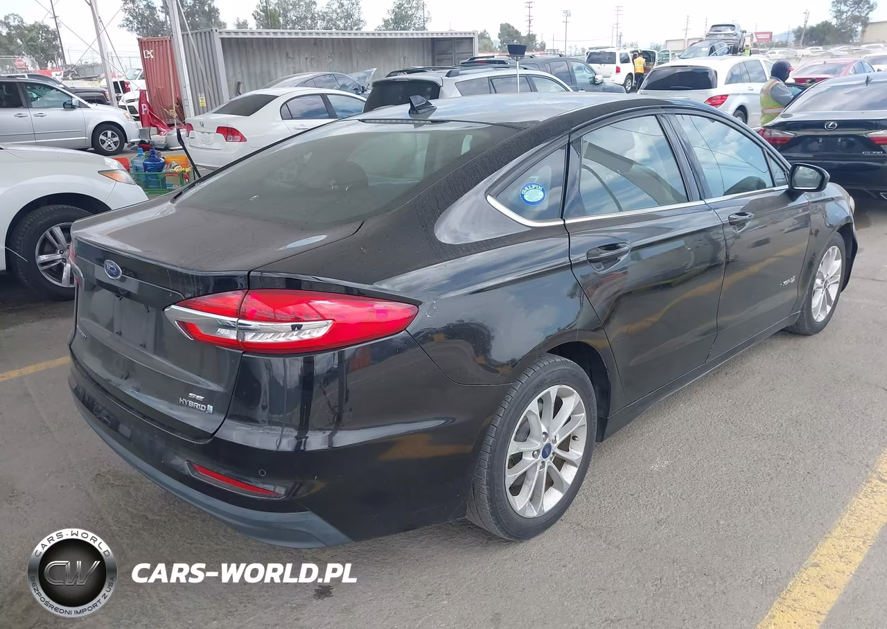 2019 Ford Fusion Hybrid Se VIN:3FA6P0LU5KR174322 - 4