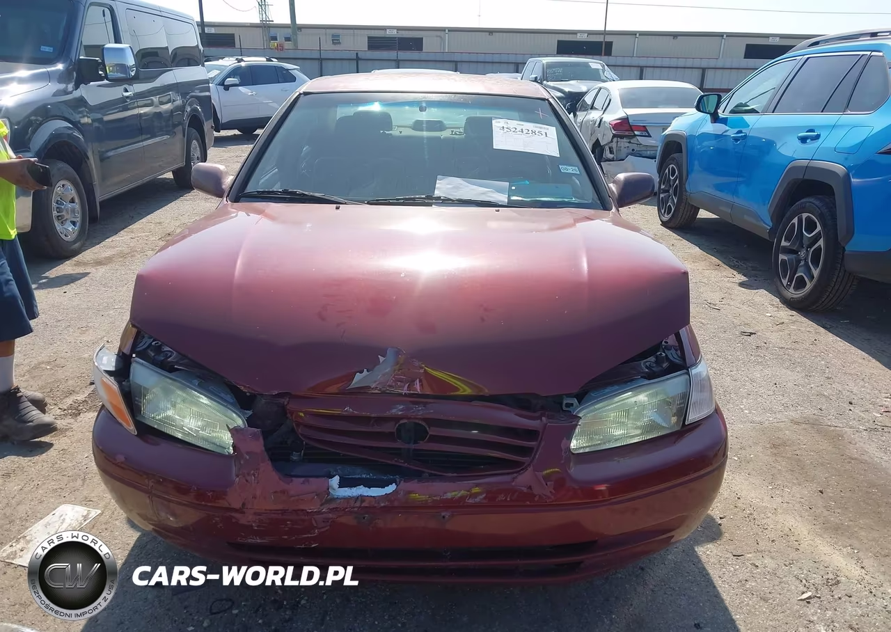 1999 Toyota Camry Le VIN:JT2BG22K4X0289269 - 12