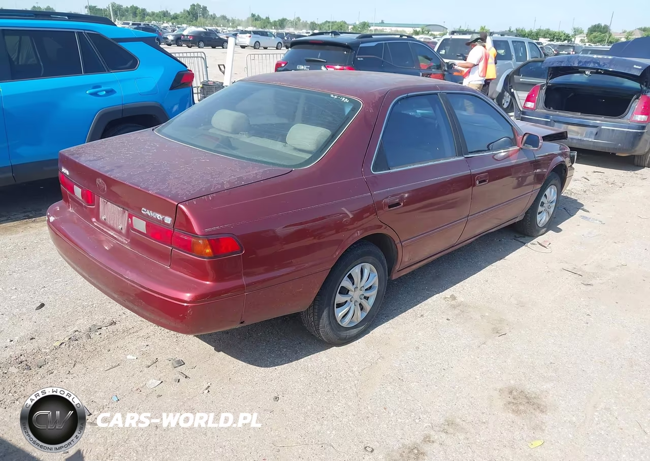 1999 Toyota Camry Le VIN:JT2BG22K4X0289269 - 4