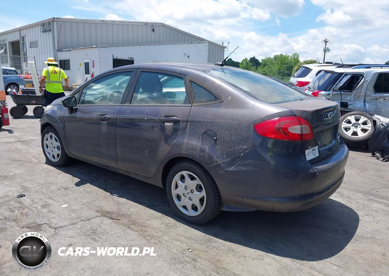 2013 Ford Fiesta Se VIN:3FADP4BJ4DM161888 - 3