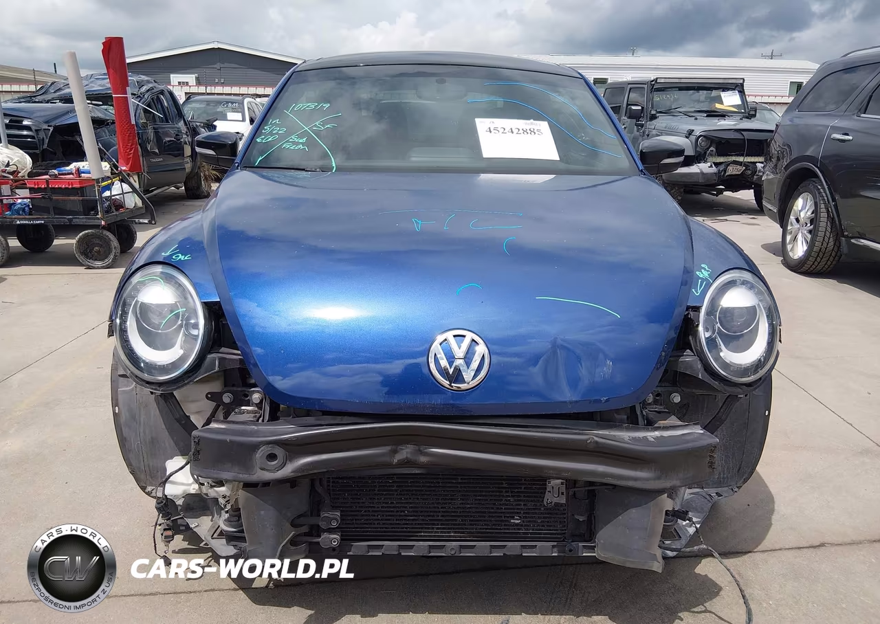 2013 Volkswagen Beetle 2.0T Turbo VIN:3VWV67AT2DM616403 - 13