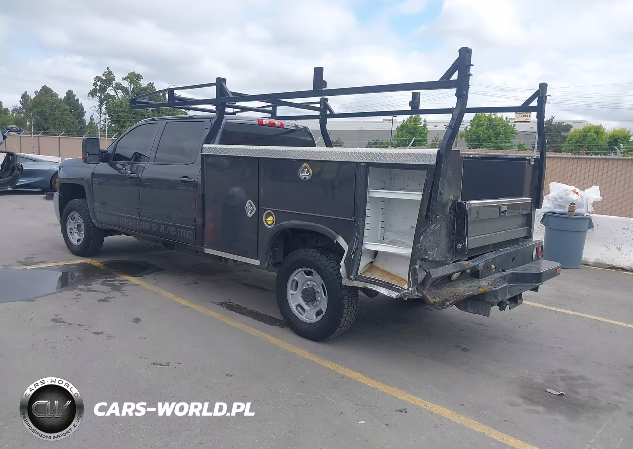 2016 Chevrolet Silverado 2500Hd Lt VIN:1GC1CVEG2GF218656 - 3