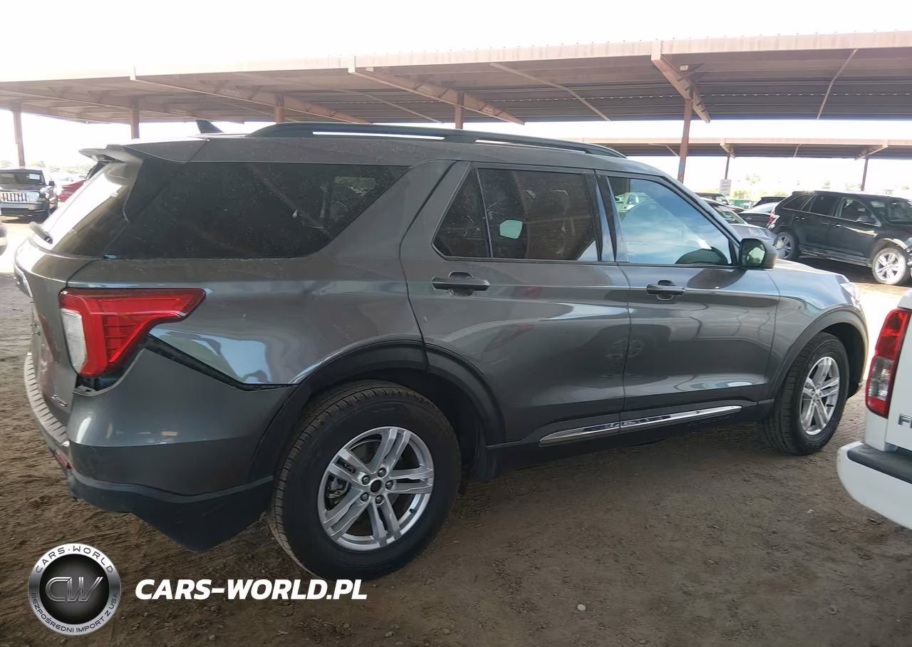 2022 Ford Explorer Xlt VIN:1FMSK8DH2NGA33237 - 13