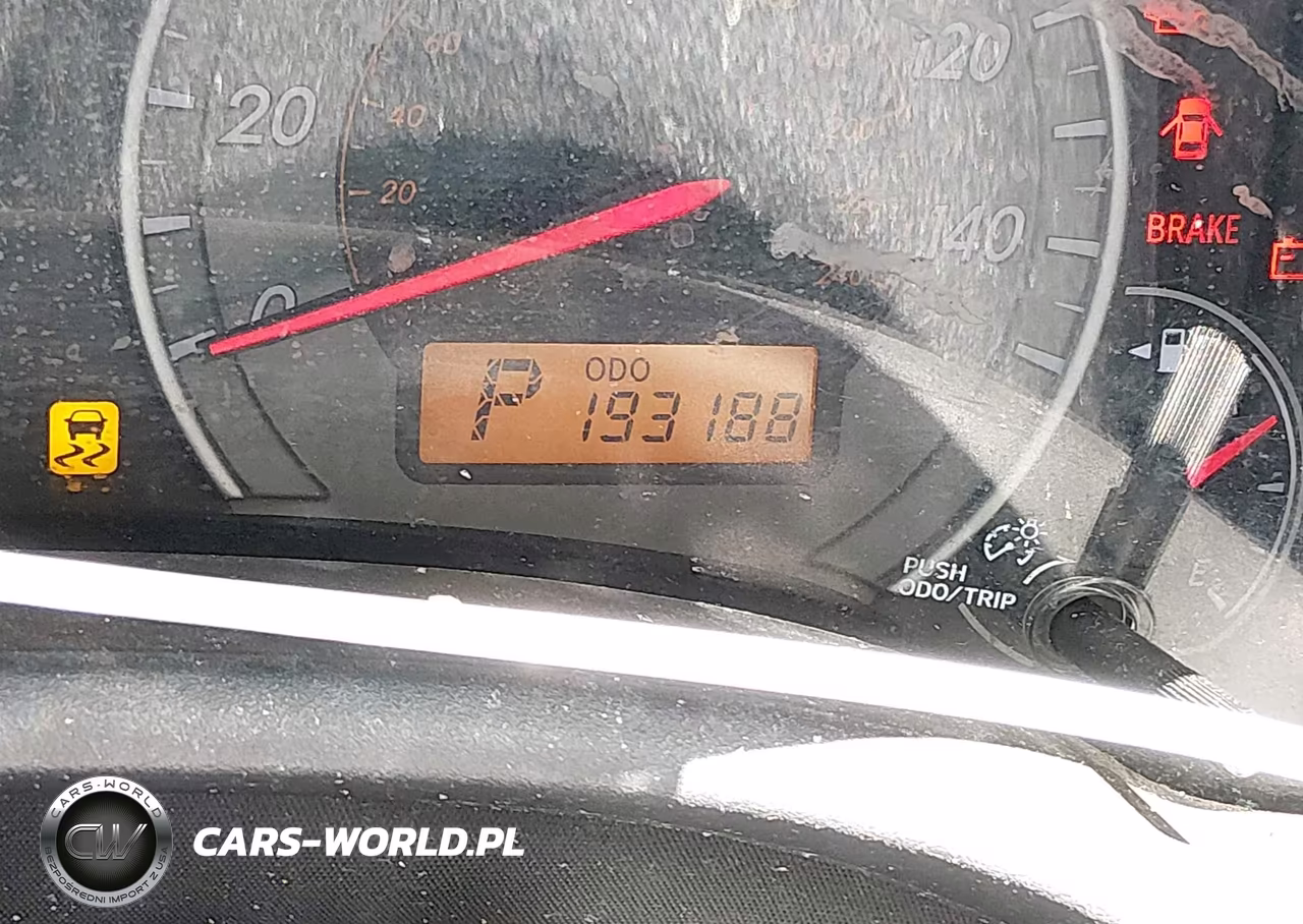 2010 Toyota Corolla S VIN:2T1BU4EE0AC530677 - 16