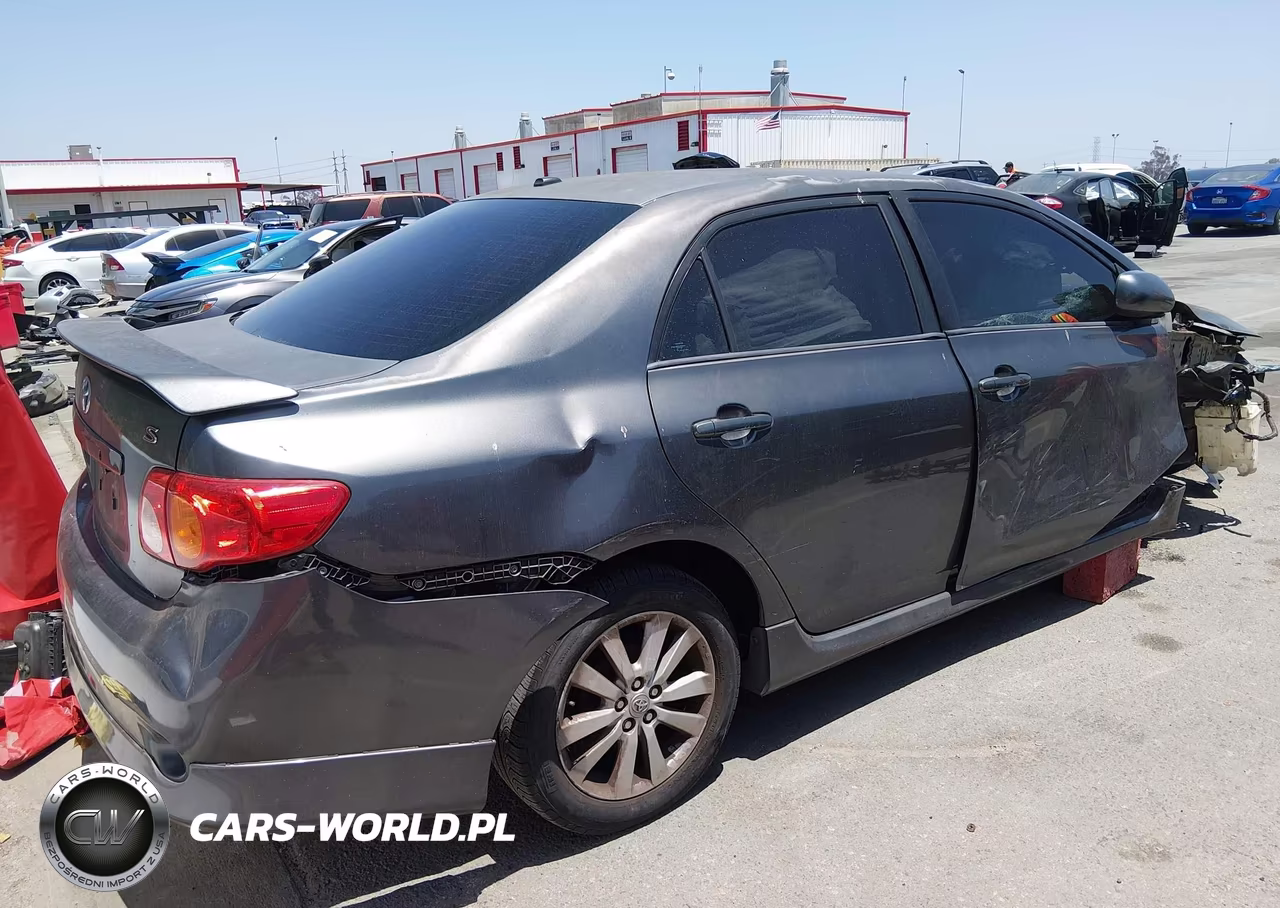 2010 Toyota Corolla S VIN:2T1BU4EE0AC530677 - 4