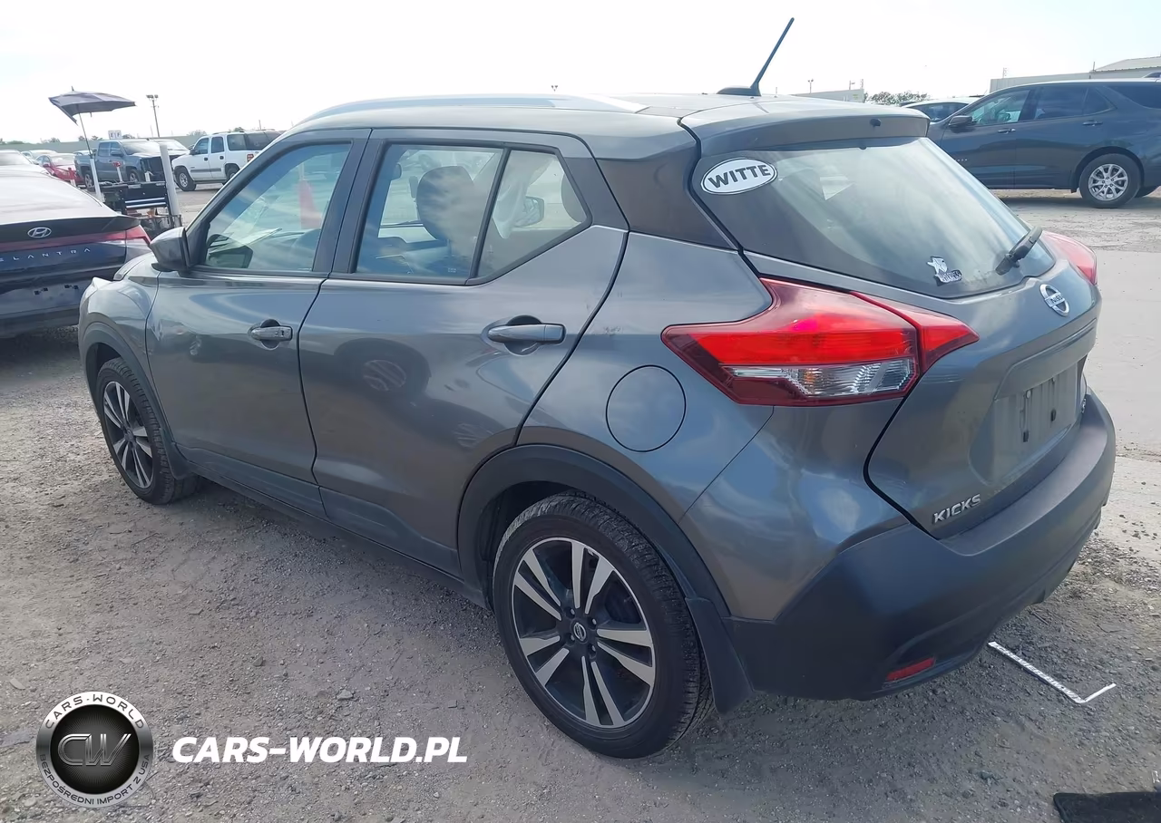 2019 Nissan Kicks Sv VIN:3N1CP5CU9KL492167 - 3