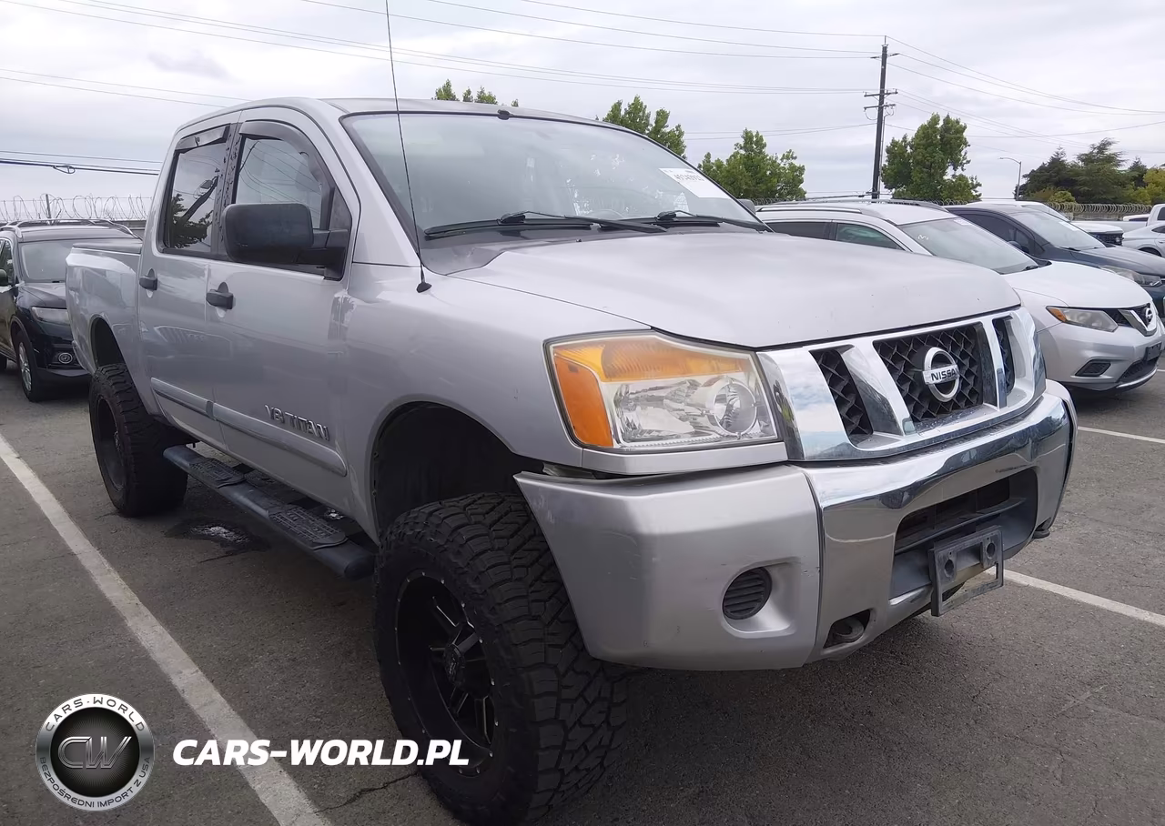 2011 Nissan Titan Sv