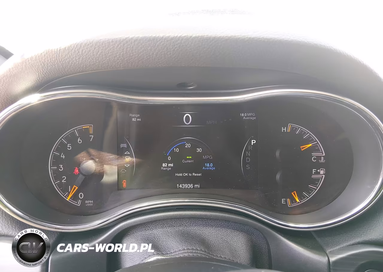 2019 Jeep Grand Cherokee Altitude 4X4 VIN:1C4RJFAG7KC654871 - 7