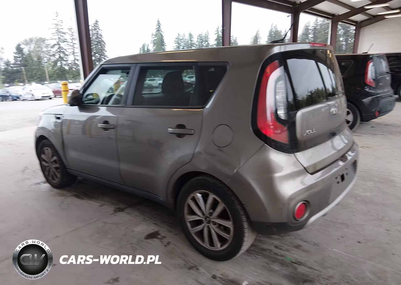 2017 Kia Soul + VIN:KNDJP3A51H7477907 - 3