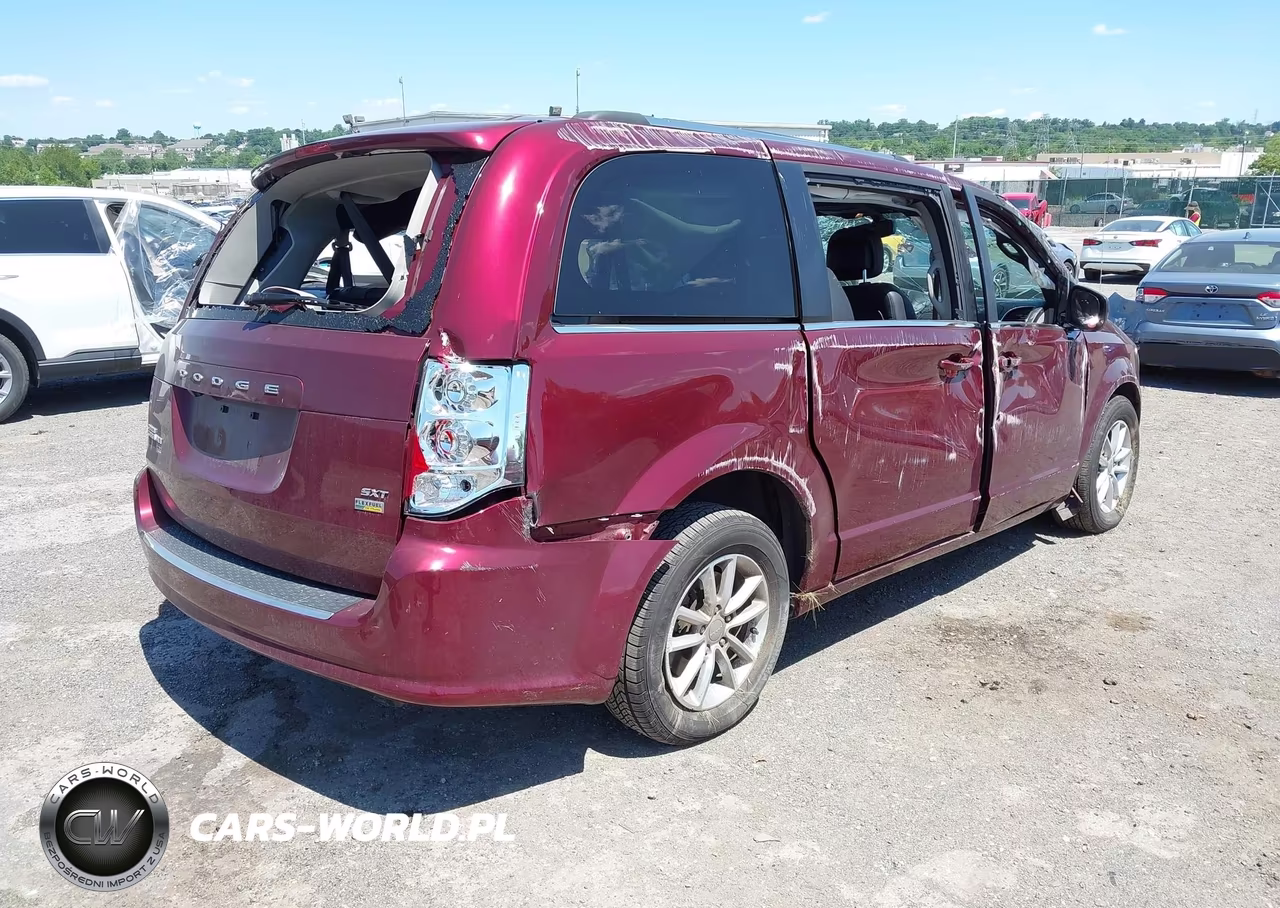 2019 Dodge Grand Caravan Sxt VIN:2C4RDGCG0KR755431 - 4