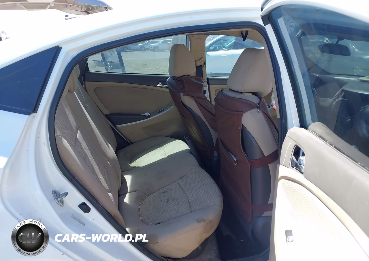 2013 Hyundai Accent Gls VIN:KMHCU4AE3DU461979 - 8