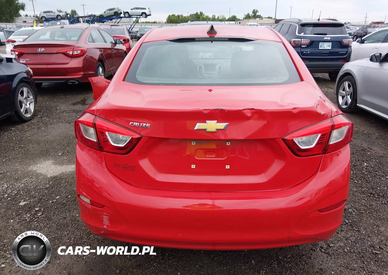 2018 Chevrolet Cruze Ls Auto VIN:1G1BC5SM2J7240679 - 17