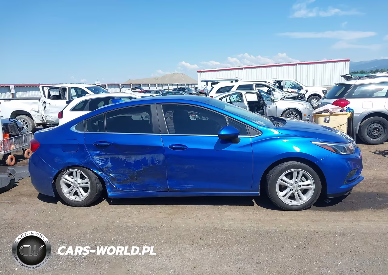 2018 Chevrolet Cruze Lt Auto VIN:1G1BE5SM2J7224752 - 13