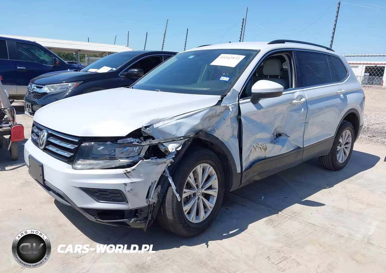 2019 Volkswagen Tiguan 2.0T Se-2.0T Sel-2.0T Sel R-Line-2.0T Sel R-Line Black VIN:3VV3B7AX3KM048198 - 2