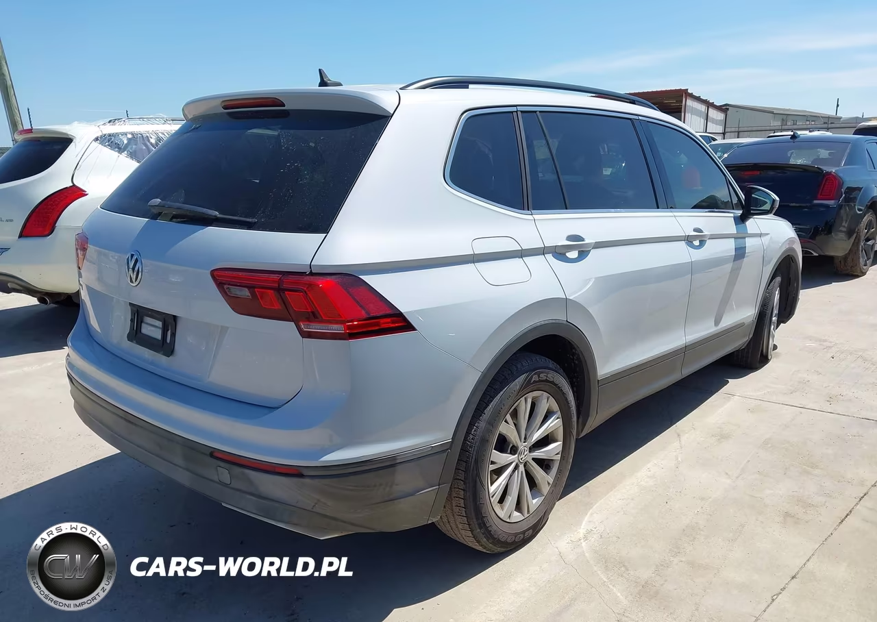 2019 Volkswagen Tiguan 2.0T Se-2.0T Sel-2.0T Sel R-Line-2.0T Sel R-Line Black VIN:3VV3B7AX3KM048198 - 4