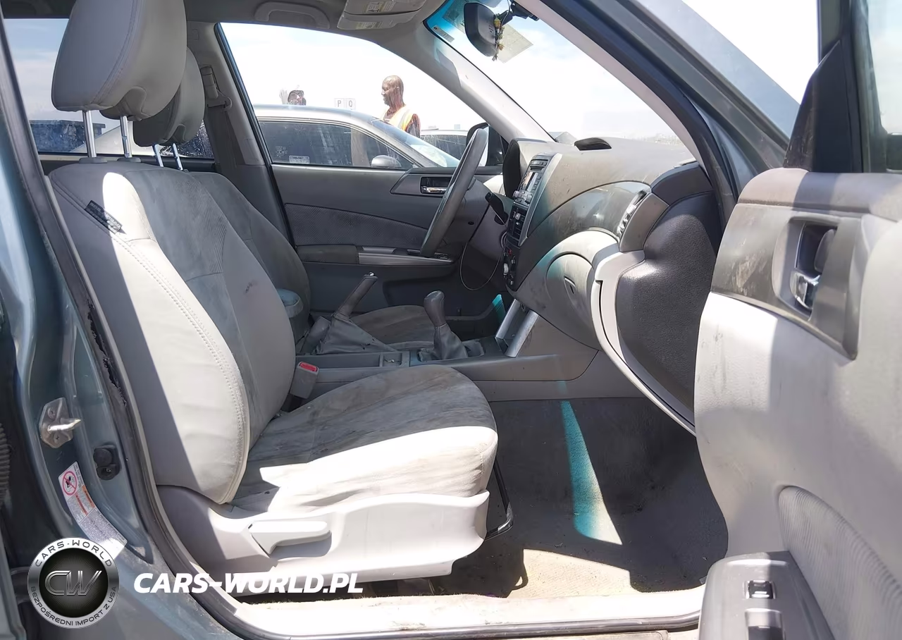 2010 Subaru Forester 2.5X Premium VIN:JF2SH6CC8AG762335 - 5