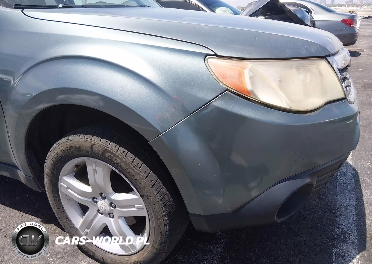 2010 Subaru Forester 2.5X Premium VIN:JF2SH6CC8AG762335 - 6