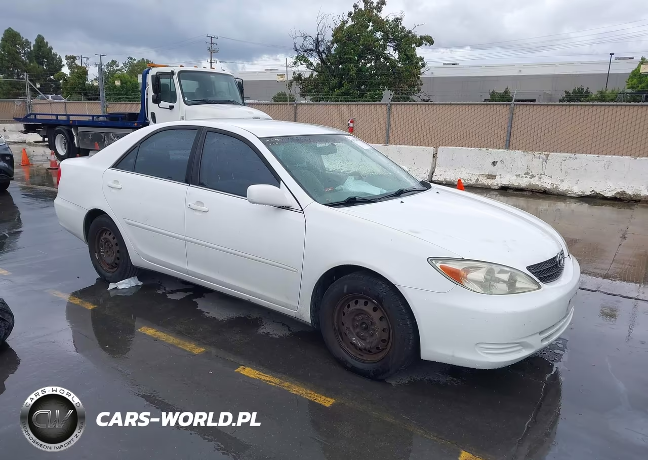 2003 Toyota Camry Le – zdjęcie 1 z 11