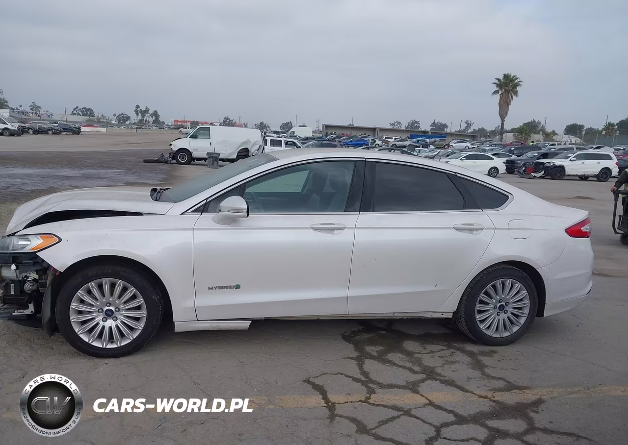 2013 Ford Fusion Hybrid Se VIN:3FA6P0LU4DR371615 - 15