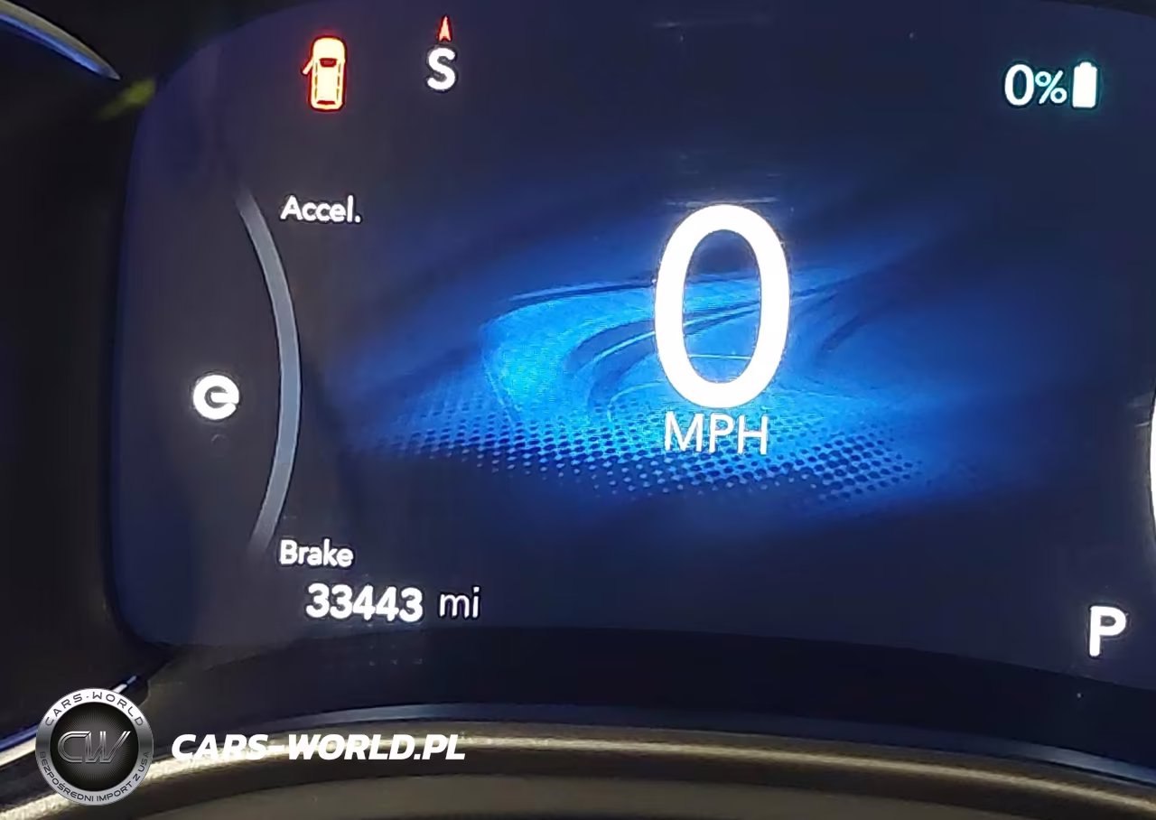 2018 Chrysler Pacifica Hybrid Touring Plus VIN:2C4RC1H70JR276241 - 16