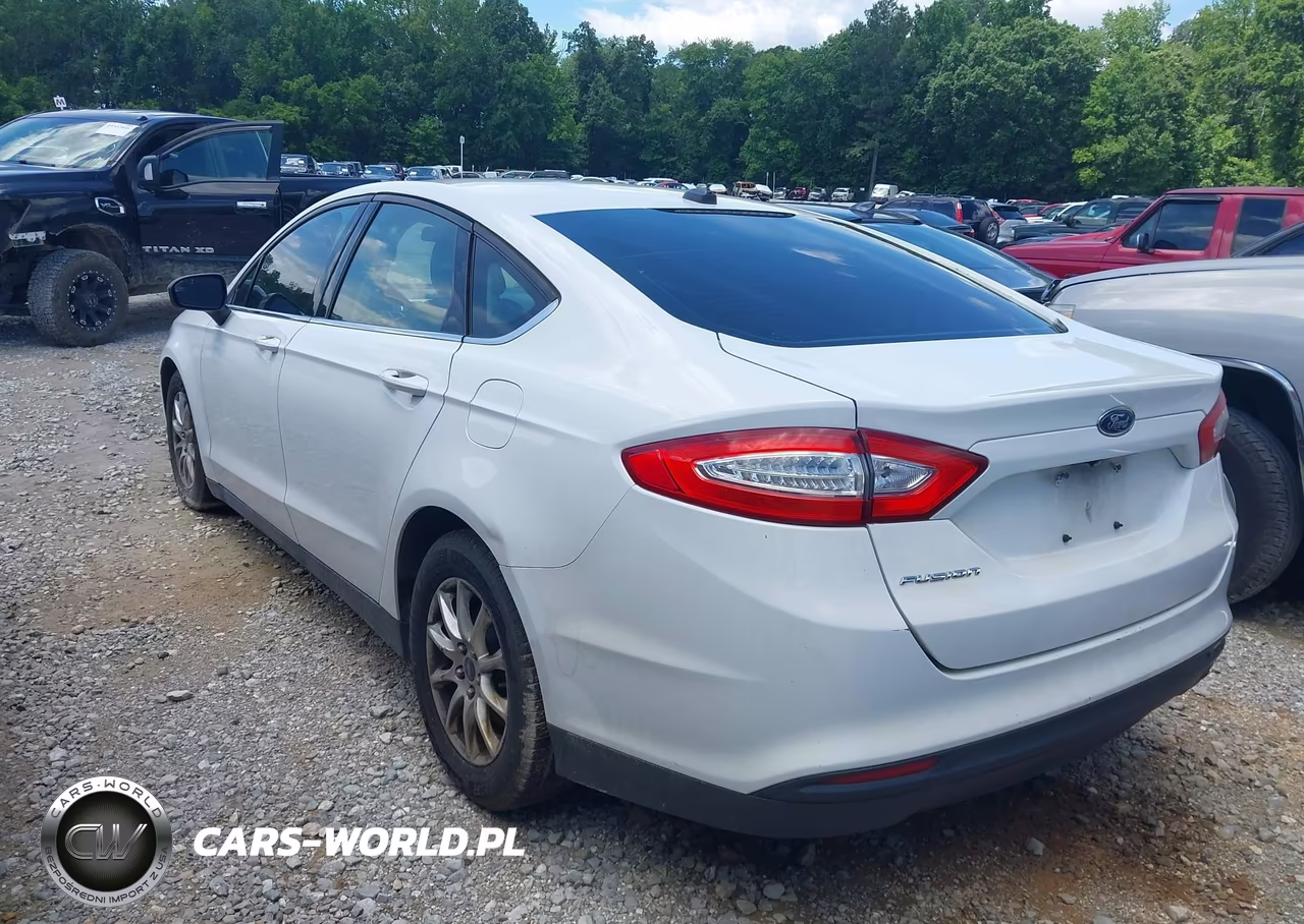 2016 Ford Fusion S VIN:3FA6P0G7XGR261077 - 3