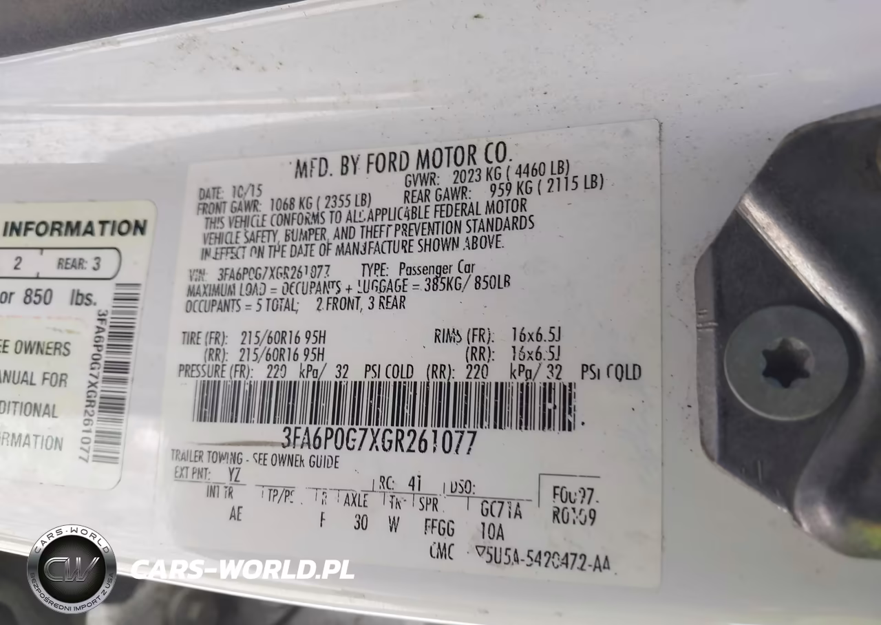 2016 Ford Fusion S VIN:3FA6P0G7XGR261077 - 9