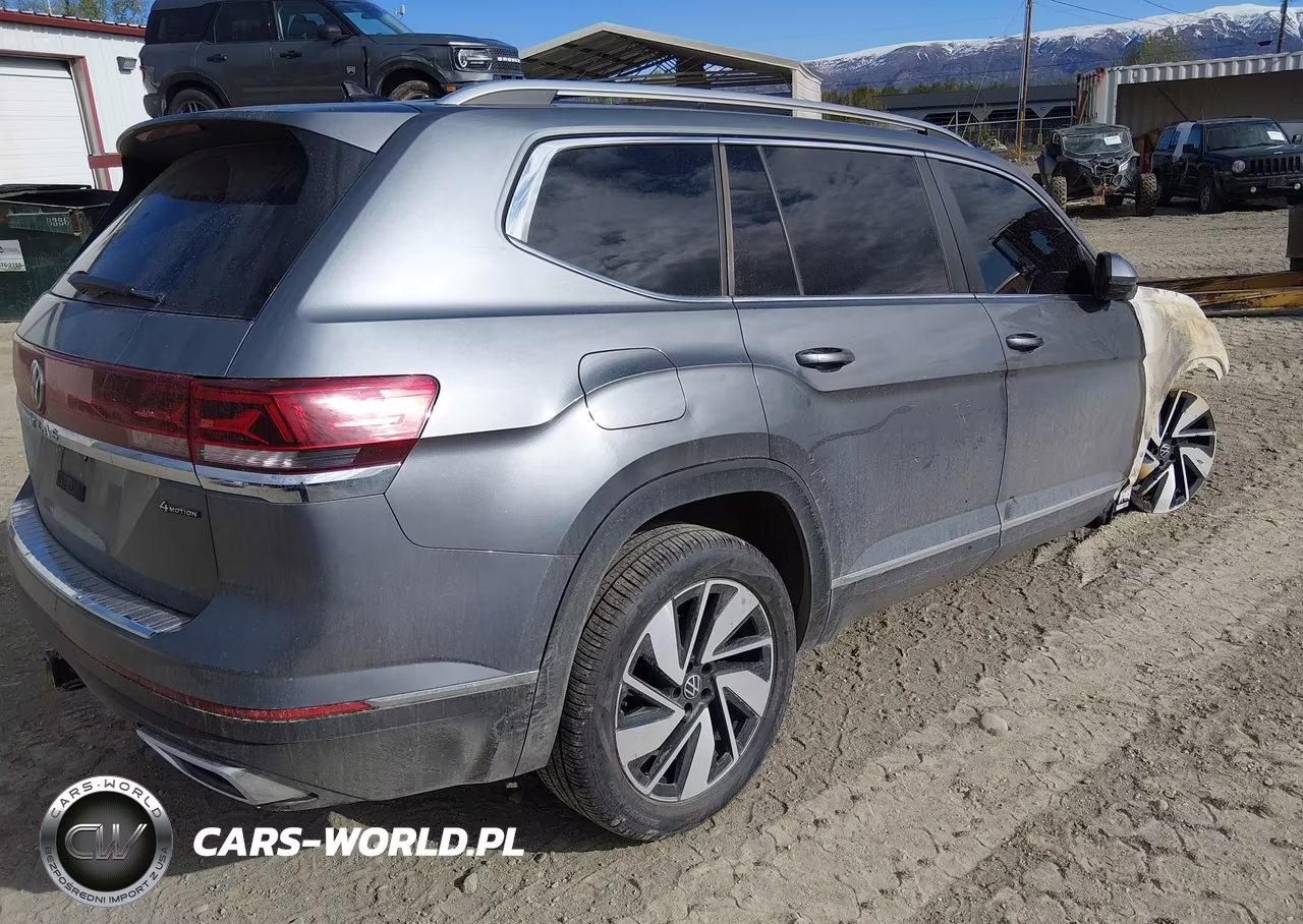 2024 Volkswagen Atlas 2.0T Sel VIN:1V2BR2CA9RC607278 - 4